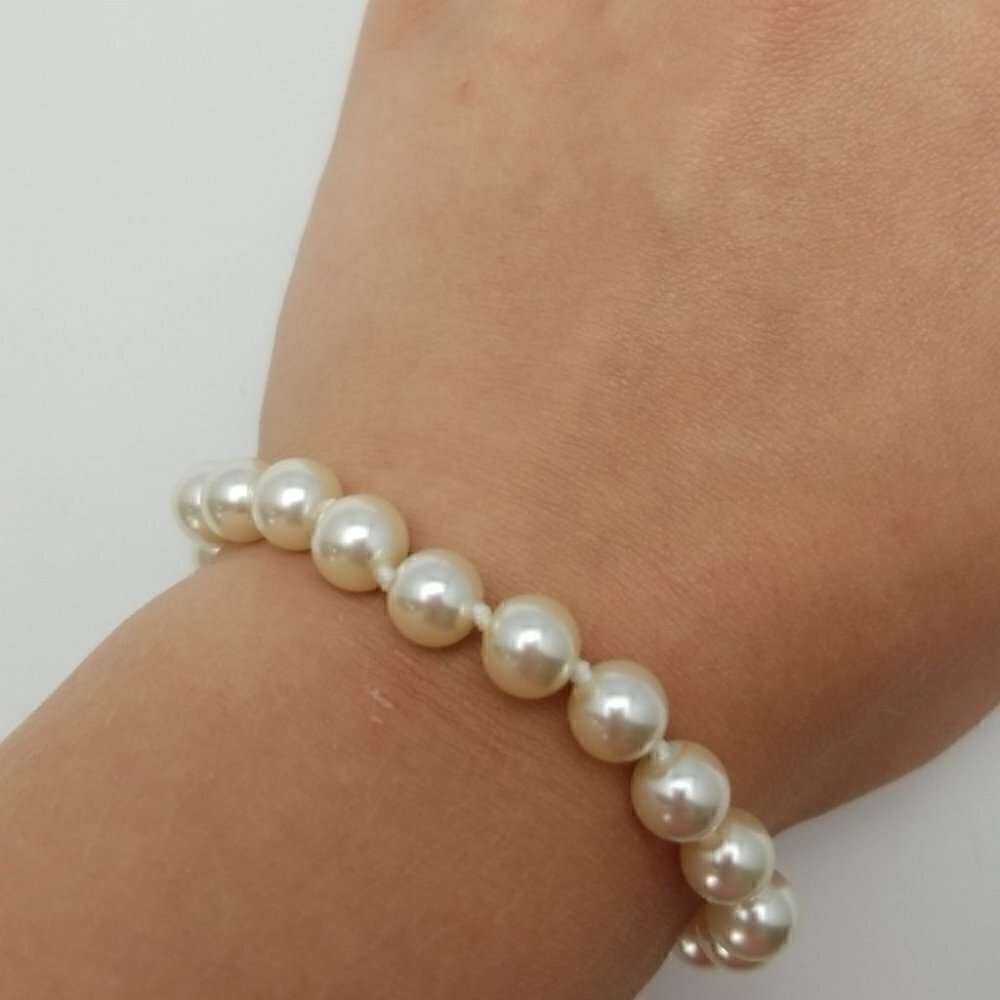 Pearl bracelet gold